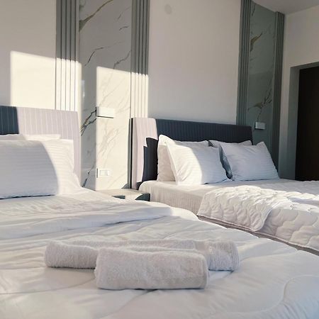Apartments Fat E Jet - Pool & Breakfast Улцинь Екстер'єр фото