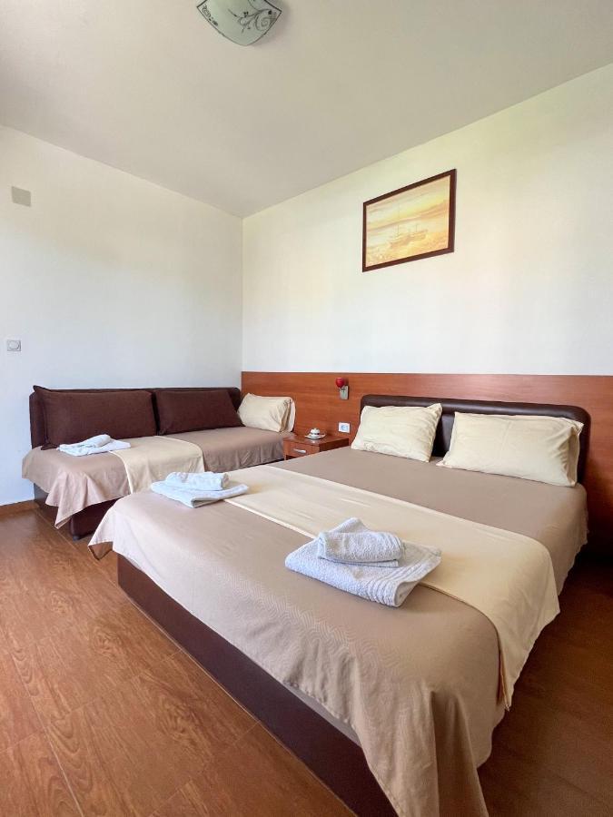 Apartments Fat E Jet - Pool & Breakfast Улцинь Екстер'єр фото
