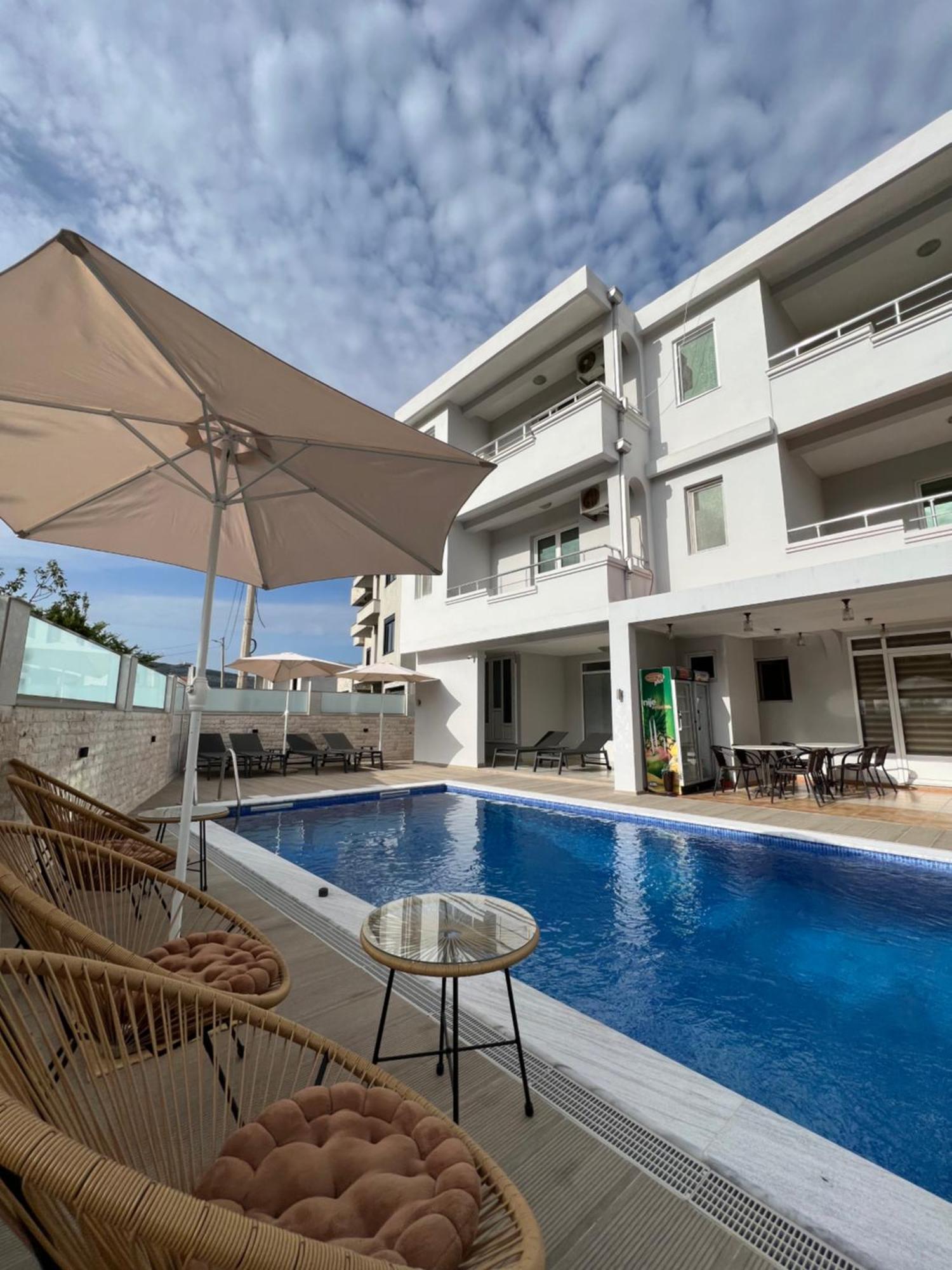 Apartments Fat E Jet - Pool & Breakfast Улцинь Екстер'єр фото
