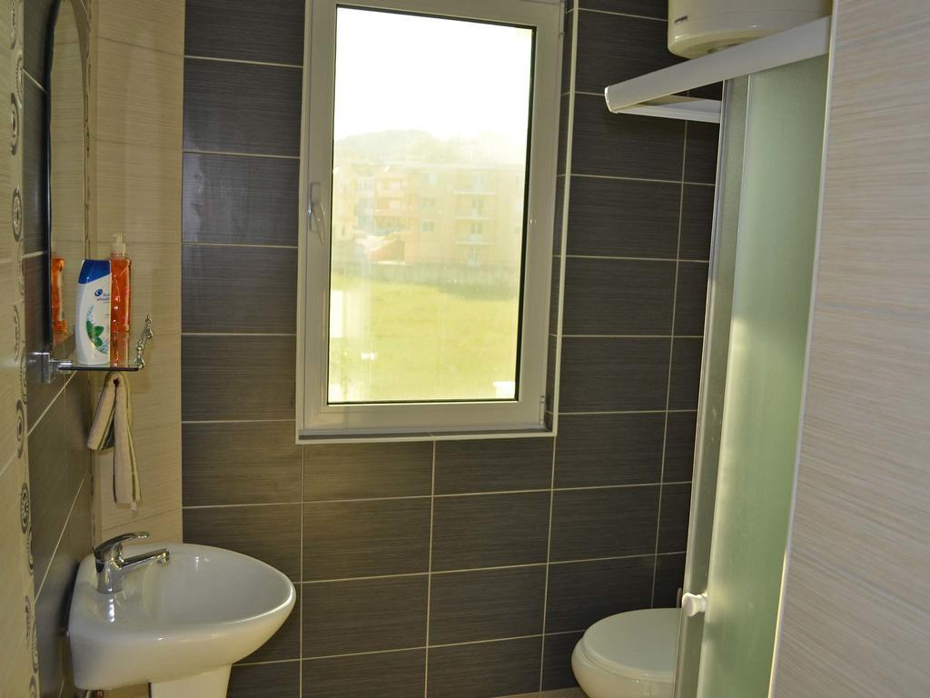 Apartments Fat E Jet - Pool & Breakfast Улцинь Екстер'єр фото
