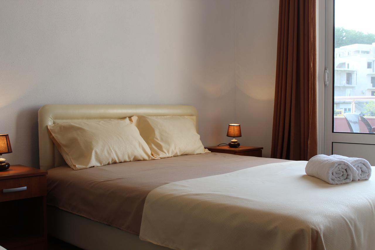 Apartments Fat E Jet - Pool & Breakfast Улцинь Екстер'єр фото