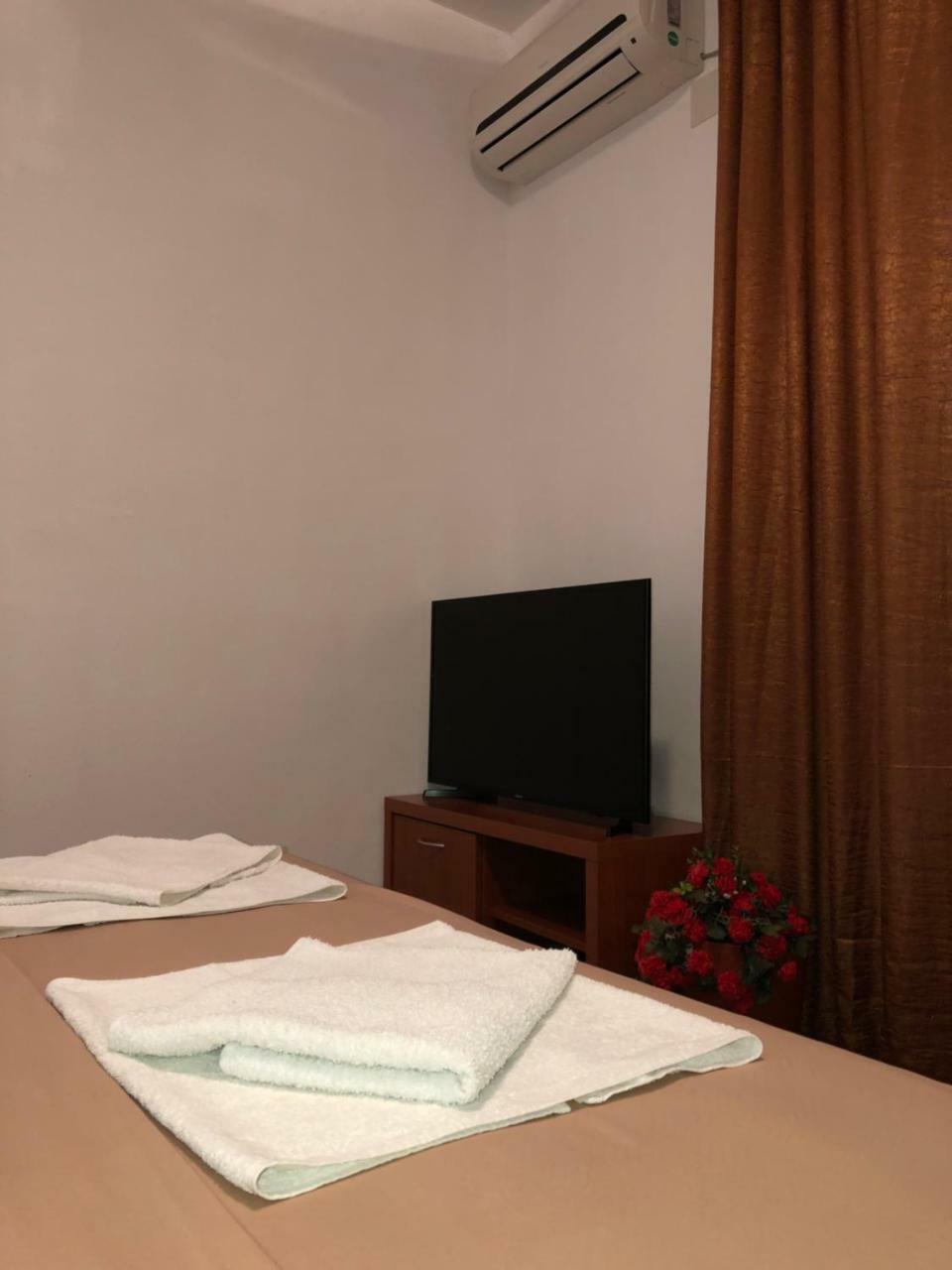 Apartments Fat E Jet - Pool & Breakfast Улцинь Екстер'єр фото